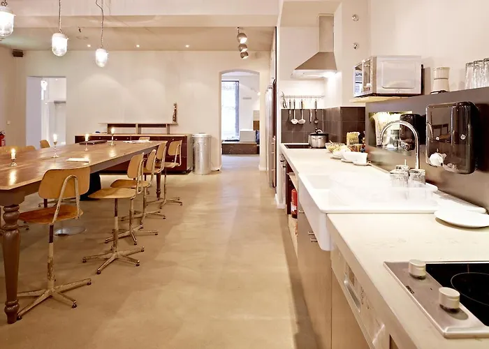 호스텔 더 캣츠 파자마 *