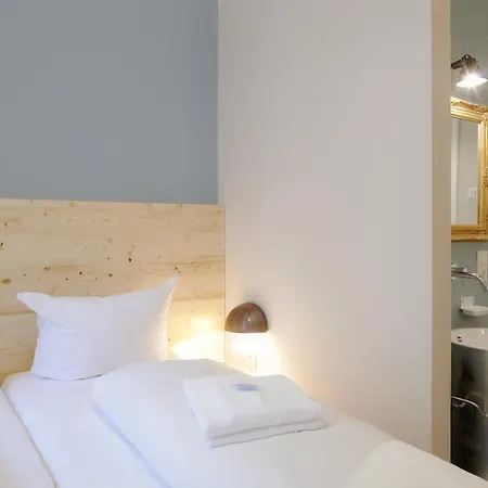 The Cat's Pajamas Berlino